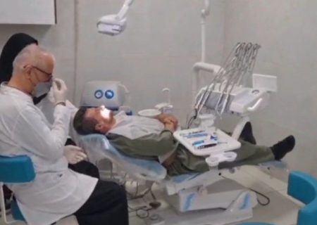 لبخندتان را به امن‌ترین دستان بسپارید؛ جایی که هنرِ درمان با مهربانیِ بیمه گره میخورد